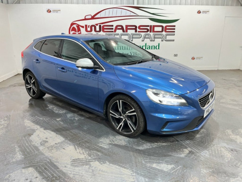 Volvo V40  2.0 D2 R-Design Pro Hatchback 5dr Diesel Manual Eu 