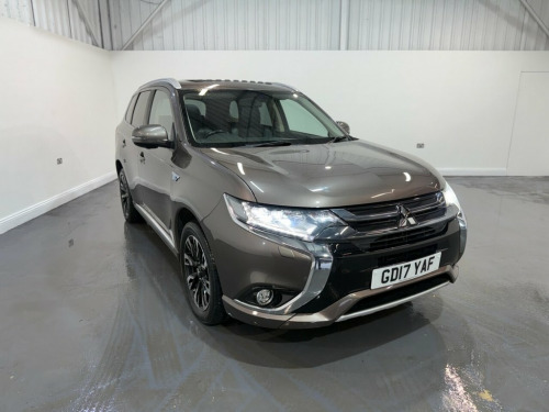 Mitsubishi Outlander  2.0h 12kWh 4h SUV 5dr Petrol Plug-in Hybrid CVT 4W 