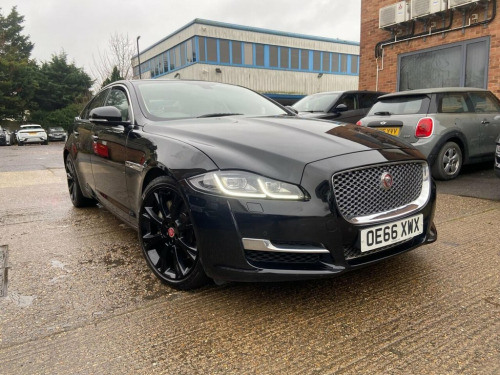 Jaguar XJ  3.0d V6 Portfolio Auto Euro 6 (s/s) 4dr