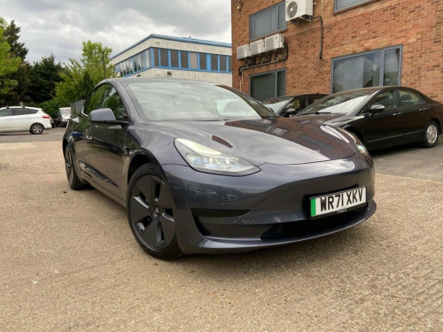 Tesla Model 3  Standard Range Plus Auto RWD 4dr