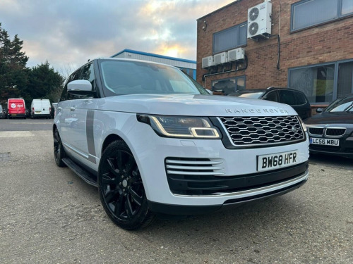 Land Rover Range Rover  3.0 SD V6 Vogue Auto 4WD Euro 6 (s/s) 5dr 