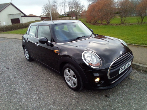 MINI Hatch  1.2 5-Door Hatch One PEPPER PACK