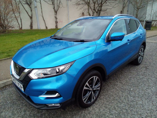 Nissan Qashqai  1.2 DIG-T N-Connecta