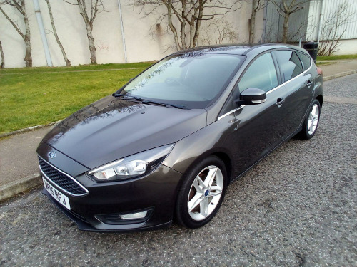 Ford Focus  1.0 T Eco Zetec