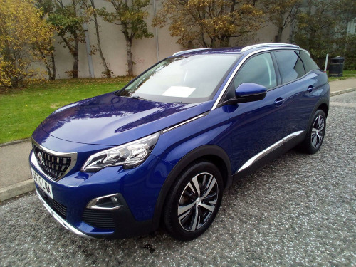 Peugeot 3008 Crossover  1.2 PureTech Allure