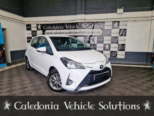 Toyota Yaris  1.5 VVT-i Icon Tech Hatchback 5dr Petrol Manual Eu
