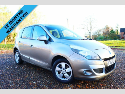 Renault Scenic  1.5 dCi Dynamique TomTom MPV 5dr Diesel EDC Euro 5