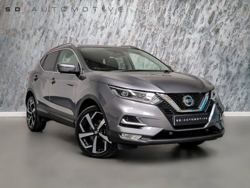 Nissan Qashqai  1.3 DIG-T TEKNA 5d 140 BHP