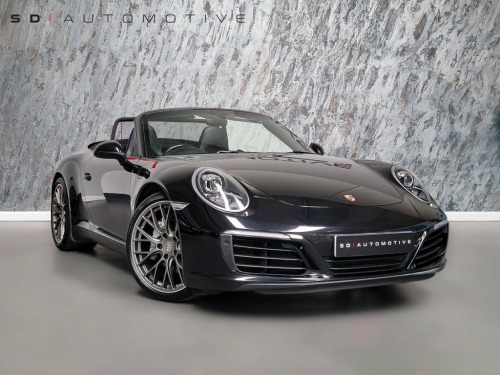 Porsche 911  3.0 CARRERA PDK 2d 364 BHP