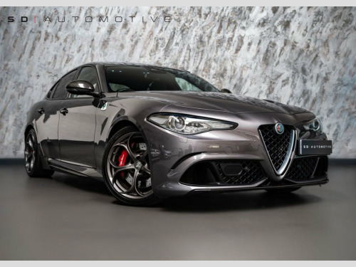 Alfa Romeo Giulia  2.9 V6 Bi-Turbo Quadrifoglio Saloon 4dr Petrol Aut