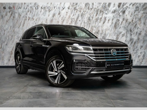 Volkswagen Touareg  3.0 TDI V6 R-Line Tech SUV 5dr Diesel Tiptronic 4M