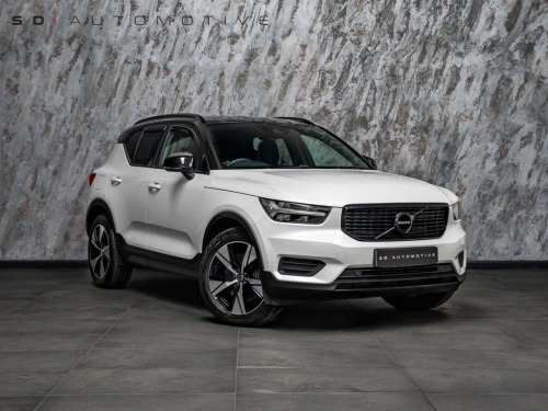 Volvo XC40  1.5h T4 Recharge 10.7kWh R-Design SUV 5dr Petrol P