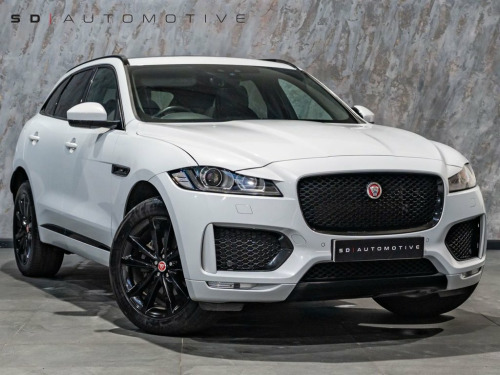 Jaguar F-PACE  2.0 D180 Chequered Flag SUV 5dr Diesel Auto AWD Eu 