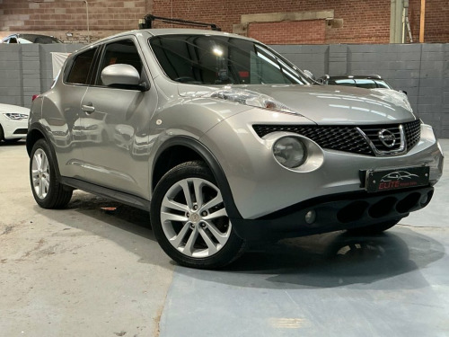 Nissan Juke  1.6 Acenta SUV 5dr Petrol Manual Euro 5 (117 ps)
