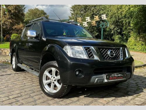 Nissan Navara  2.5 dCi Tekna Pickup Double Cab 4dr Diesel Manual 