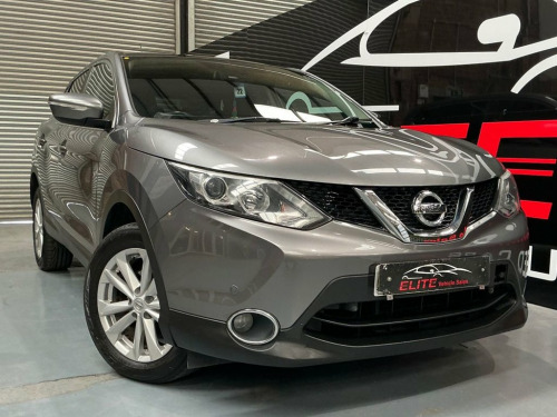 Nissan Qashqai  1.5 dCi Acenta Premium SUV 5dr Diesel Manual 2WD E