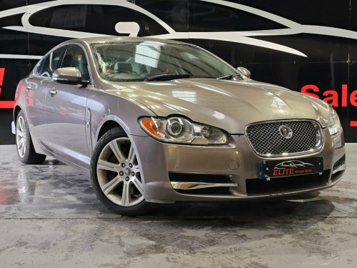 Jaguar XF  3.0d V6 Luxury Saloon 4dr Diesel Auto Euro 5 (240 