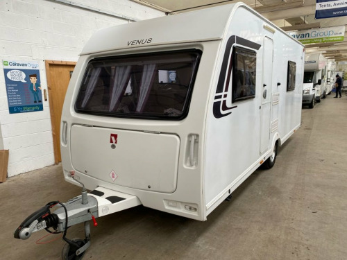 Fiat VENUS  500/4 4 Berth Touring Caravan with Single Fixed Be