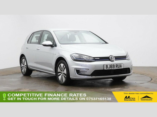 Volkswagen Golf  35.8kWh e-Golf Hatchback 5dr Electric Auto (136 ps