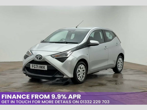 Toyota AYGO  1.0 VVT-i x-play Hatchback 5dr Petrol Manual Euro 