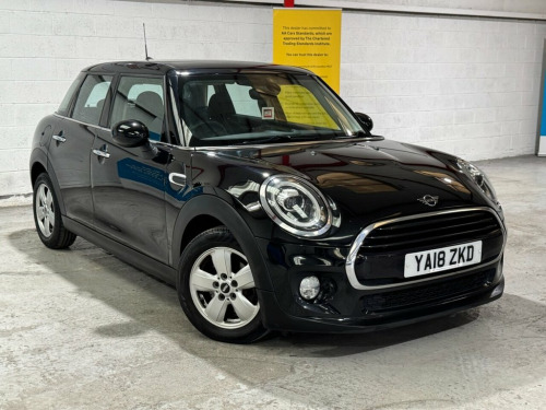 MINI Hatch  1.5 Cooper Hatchback 5dr Petrol Manual Euro 6 (s/s