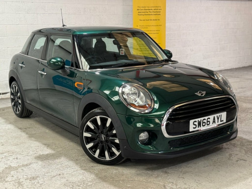 MINI Hatch  1.5 Cooper Hatchback 5dr Petrol Manual Euro 6 (s/s