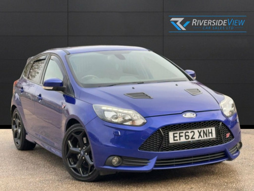 Ford Focus  2.0T EcoBoost ST-3 Hatchback 5dr Petrol Manual Eur