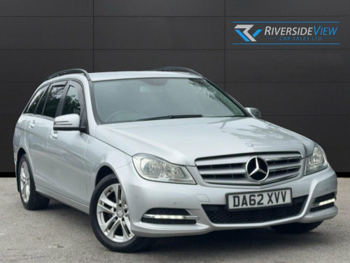 Mercedes-Benz C-Class C180 1.6 C180 BlueEfficiency Executive SE Estate 5dr Pe
