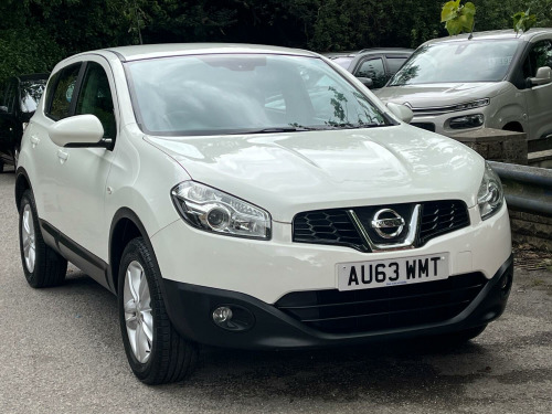 Nissan Qashqai  1.6 Acenta SUV 5dr Petrol Manual 2WD Euro 5 (s/s) (117 ps)