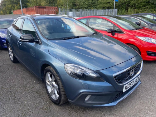 Volvo V40  2.0 D3 Lux Nav Hatchback 5dr Diesel Manual Euro 5 