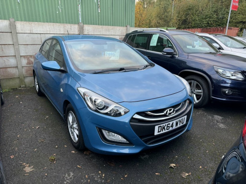 Hyundai i30  1.6 CRDi Active Hatchback 5dr Diesel Auto Euro 5 (