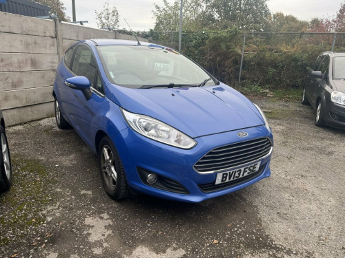 Ford Fiesta  1.0 Zetec Hatchback 3dr Petrol Manual Euro 5 (s/s)