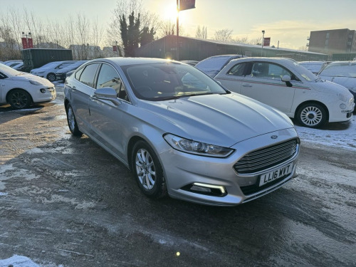 Ford Mondeo  1.5 TDCi ECOnetic Titanium Hatchback 5dr Diesel Ma