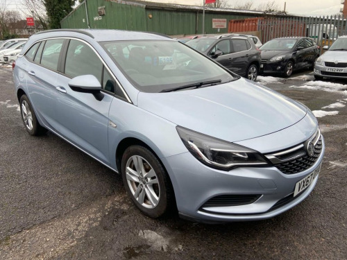 Vauxhall Astra  1.6 CDTi ecoFLEX Design Sports Tourer 5dr Diesel M