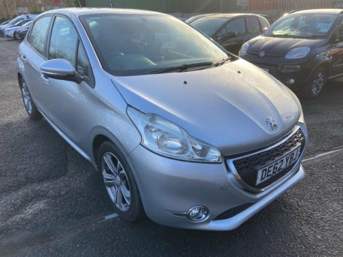 Peugeot 208  1.2 VTi Active Hatchback 5dr Petrol Manual Euro 5 