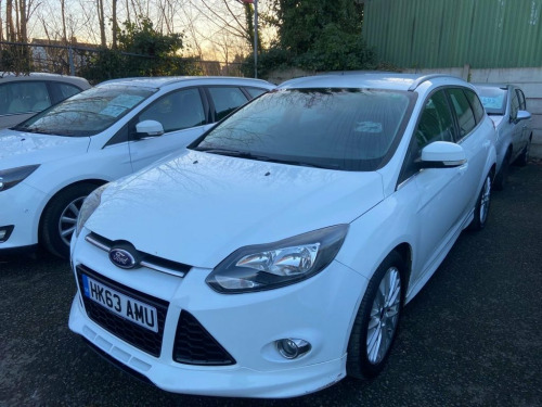 Ford Focus  2.0 TDCi Zetec S Estate 5dr Diesel Manual Euro 5 (