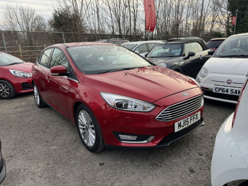 Ford Focus  1.0T EcoBoost Titanium X Hatchback 5dr Petrol Manu