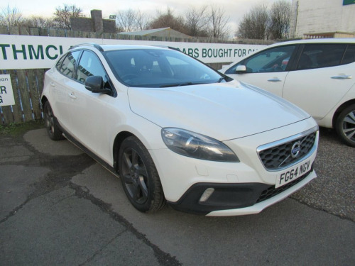 Volvo V40  1.6 D2 CROSS COUNTRY LUX 5d 113 BHP PX WELCOME, FI