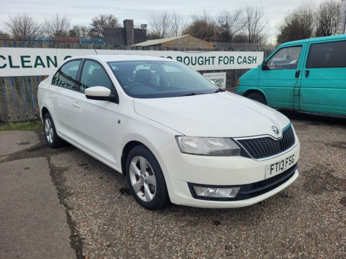 Skoda Rapid  1.4 TSI SE Hatchback 5dr Petrol DSG Euro 5 (122 ps