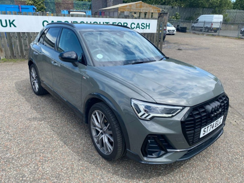 Audi Q3  1.5 TFSI CoD 35 Black Edition SUV 5dr Petrol S Tro