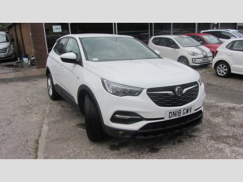 Vauxhall Grandland X  1.2 Turbo SE SUV 5dr Petrol Manual Euro 6 (s/s) (1