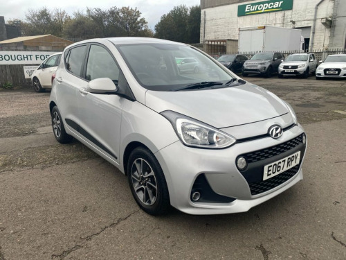 Hyundai i10  1.0 Premium Hatchback 5dr Petrol Manual Euro 6 (66