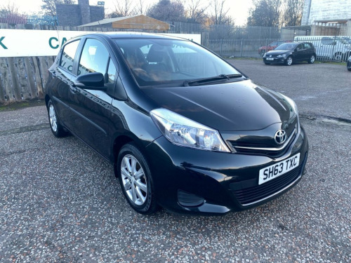 Toyota Yaris  1.33 Dual VVT-i TR Hatchback 5dr Petrol Manual Eur
