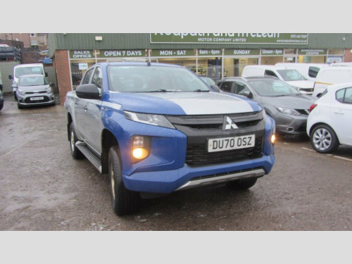 Mitsubishi L200  2.2 DI-D DC 4Life Pickup Double Cab 4dr Diesel Man 