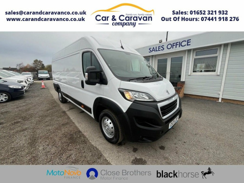 Peugeot Boxer  2.2 BlueHDi 435 Professional Panel Van 5dr Diesel 