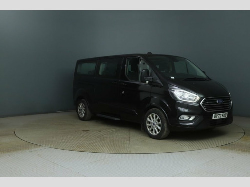 Ford Tourneo Custom  2.0 320 EcoBlue Titanium Minibus Double Cab 5dr Di