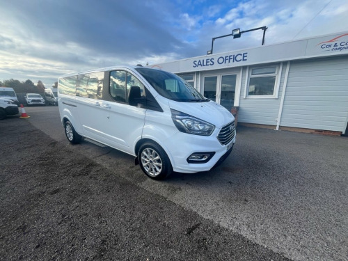 Ford Tourneo Custom  2.0 320 EcoBlue Titanium Minibus Double Cab 5dr Di