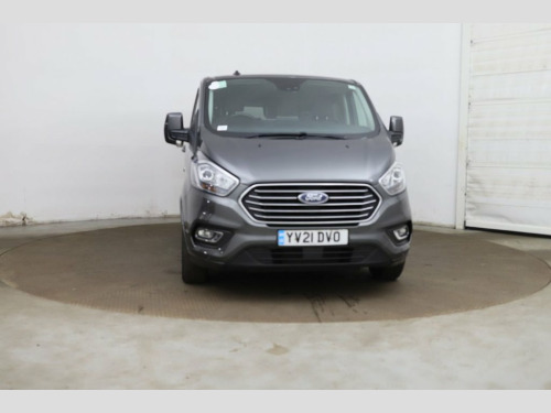 Ford Tourneo Custom  2.0 320 EcoBlue Titanium Minibus Double Cab 5dr Di 