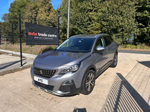 Peugeot 3008 Crossover  1.5 BlueHDi Allure