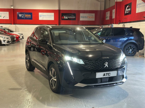 Peugeot 3008 Crossover  1.5 BlueHDi Allure Premium +